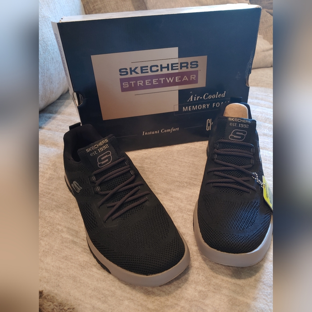 Skechers Men's Black Streetwear Sneakers